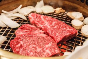 神戸で保育士が転職する際の正社員求人はどこで探せる？